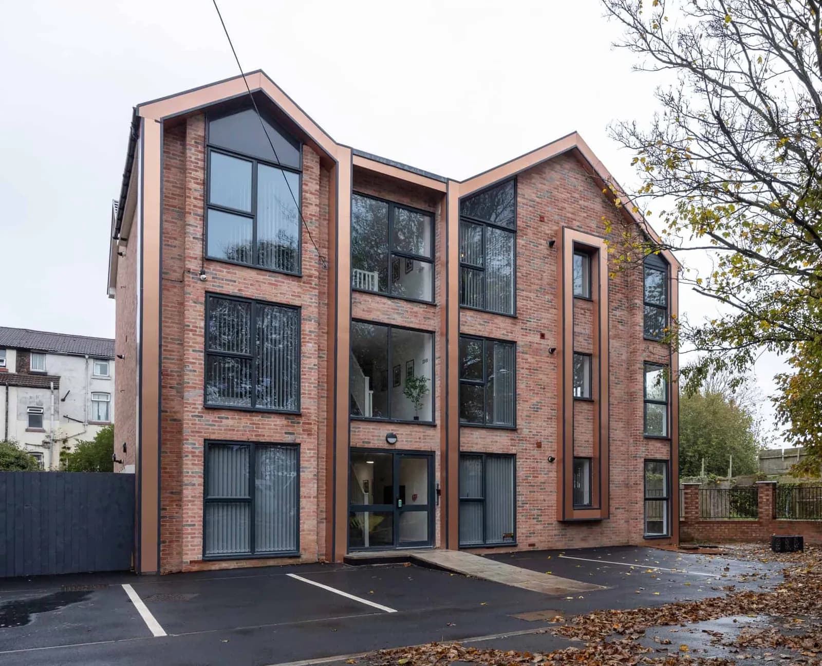 15 Brook Road cropped street elevation